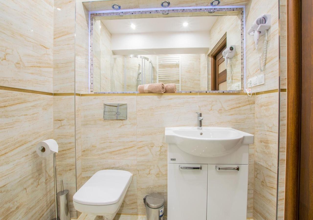 Central Apartments Goleniów Екстериор снимка